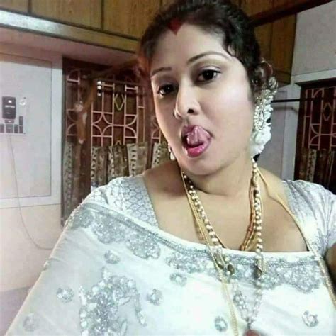 big aunty sex video download|Desi Local Old Aunty Sex Big Very Good Sex Romantic Family